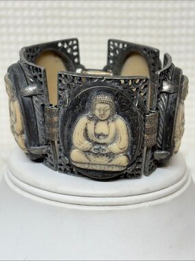 Buddha Link bracelet